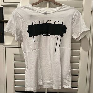Unbranded white tee with Gucci design